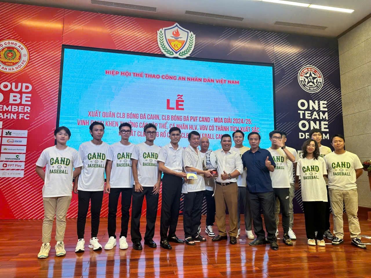 Lễ xuất quân các CLB bóng đá và ra mắt CLB Baseball CAND