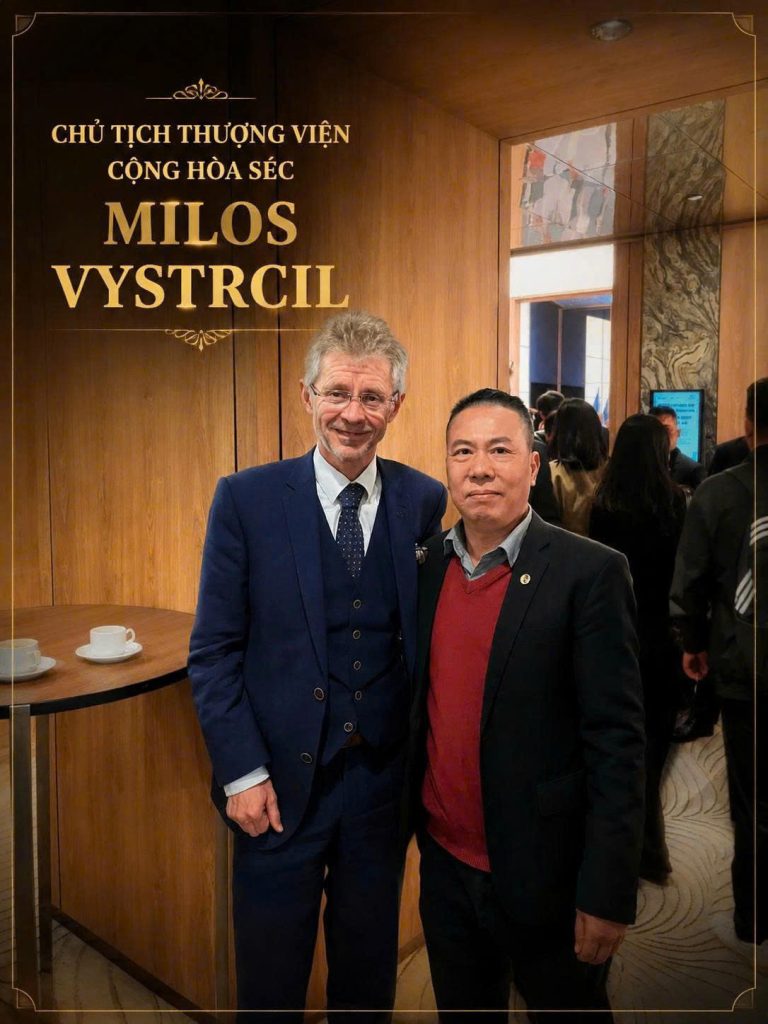 Chủ tịch Thượng viện Cộng hòa Séc Miloš Vystrčil